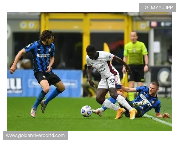 克里蒂亚足球明星的辉煌历程与成就揭秘